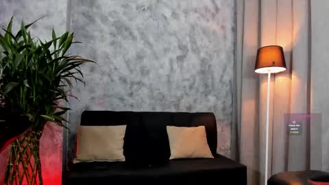 boyc02_ online show from 03/25/26, 01:44