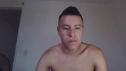 Snapshot of boycock777 chatting on 09/28/25, 11:48 Tommy - OnFns  tommy  874 online show from 09/28/25, 11:48