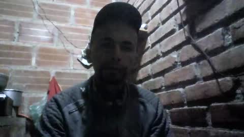 Boy online show from 12/08/24, 03:43