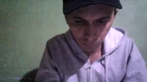 Boy online show from 01/04/25, 01:42