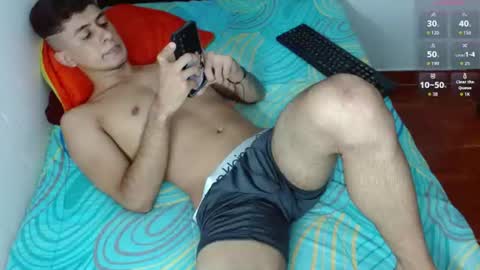 Snapshot of boyg_hots chatting on 06/11/26, 07:56 boyg_hots online show from 06/11/26, 07:56