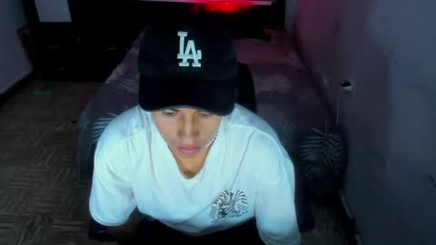 Snapshot of boylatin_777 chatting on 01/09/25, 05:34 miguel online show from 01/09/25, 05:34