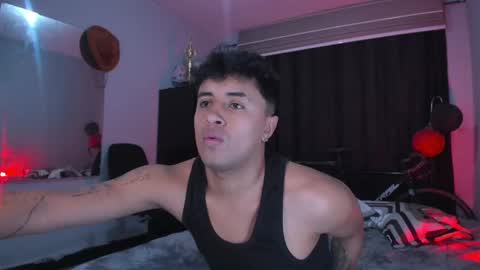 Snapshot of boylatin_777 chatting on 02/27/25, 05:02 miguel online show from 02/27/25, 05:02