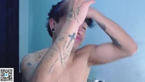 Snapshot of boylatin_777 chatting on 09/27/25, 07:52 miguel online show from 09/27/25, 07:52