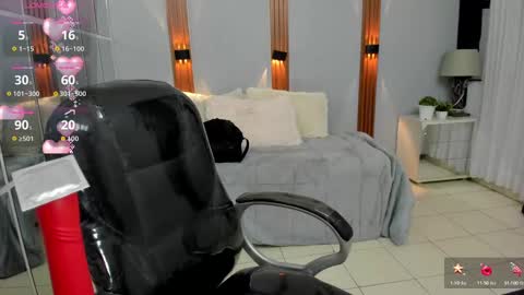 Jackson online show from 09/13/25, 12:16