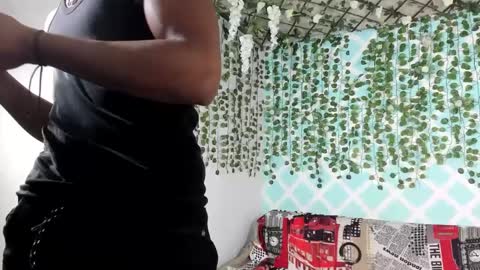 Snapshot of boys4hot_777 chatting on 03/06/25, 01:05 boys4hot_777 online show from 03/06/25, 01:05