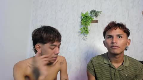 Snapshot of boys_hotparty chatting on 05/20/26, 01:12 ALEX - TAYLER -MIKE online show from 05/20/26, 01:12