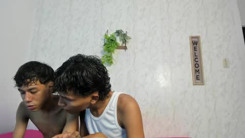 Snapshot of boys_hotparty chatting on 05/31/26, 01:14 ALEX - TAYLER -MIKE online show from 05/31/26, 01:14