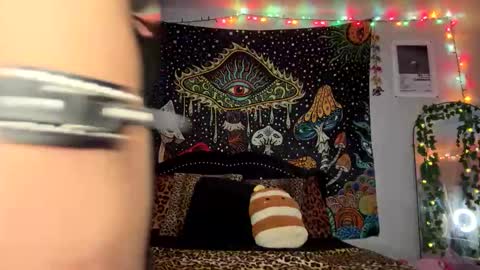 Snapshot of boysdroollx chatting on 02/10/25, 01:14 Puddin online show from 02/10/25, 01:14