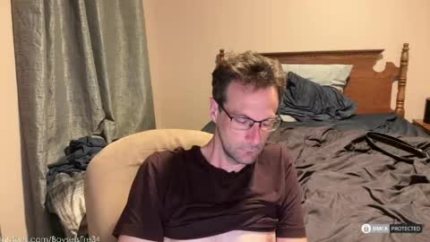 boysetsfire34 online show from 04/01/26, 07:09