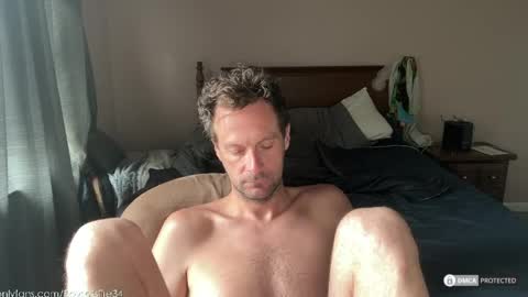 Snapshot of boysetsfire34 chatting on 05/27/26, 01:41 boysetsfire34 online show from 05/27/26, 01:41