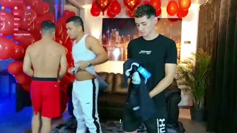 Angelo Mark Fernando Taylor online show from 02/10/26, 11:58