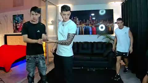 Angelo Mark Fernando Taylor online show from 03/25/26, 11:49