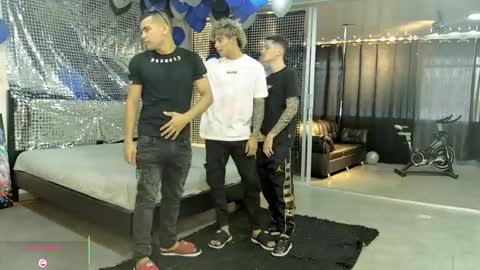 Snapshot of boysgang_sex chatting on 05/14/26, 11:17 Angelo Mark Fernando Taylor online show from 05/14/26, 11:17