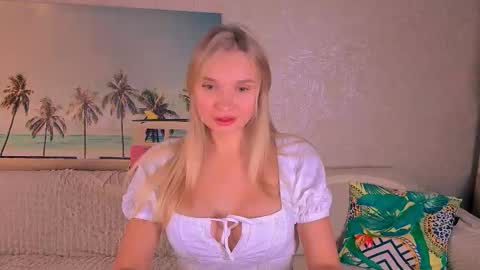 BoysLoveBlondee online show from 10/17/25, 09:23