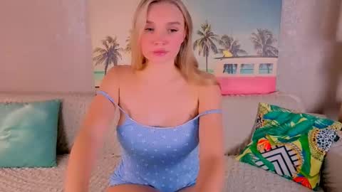 BoysLoveBlondee online show from 11/22/25, 09:52