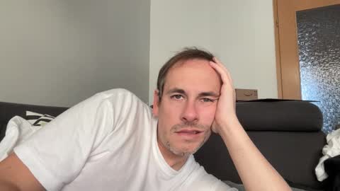 Snapshot of boyslut8 chatting on 10/19/25, 02:29 boytoyhh online show from 10/19/25, 02:29