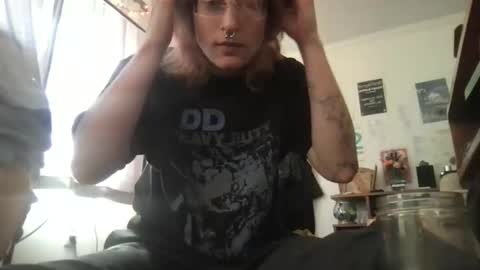 Snapshot of boywithbug chatting on 02/24/25, 07:30 boywithbug online show from 02/24/25, 07:30