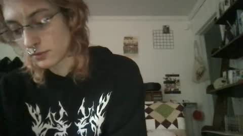 Snapshot of boywithbug chatting on 03/04/25, 10:27 boywithbug online show from 03/04/25, 10:27