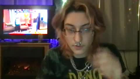 Snapshot of boywithbug chatting on 03/07/25, 12:04 boywithbug online show from 03/07/25, 12:04