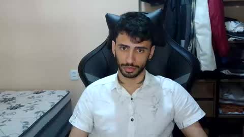 Snapshot of boyzinm2 chatting on 02/23/26, 12:30 boyzinm2 online show from 02/23/26, 12:30