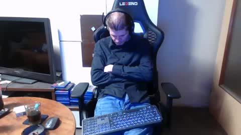 bponie1 online show from 01/19/25, 01:21