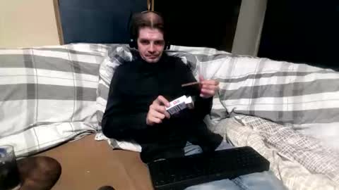 bponie1 online show from 09/17/25, 02:02