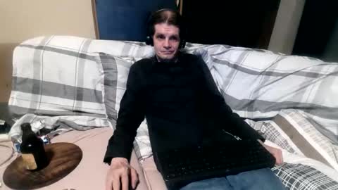 bponie1 online show from 09/19/25, 02:24