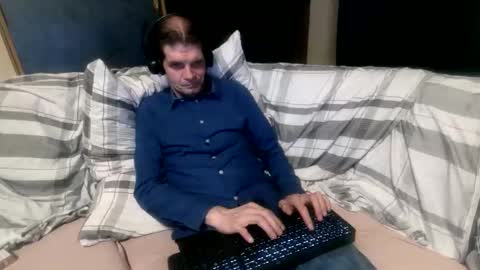 bponie1 online show from 09/21/25, 01:51