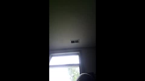 Snapshot of bpwolfe78 chatting on 05/01/26, 04:00 bpwolfe78 online show from 05/01/26, 04:00