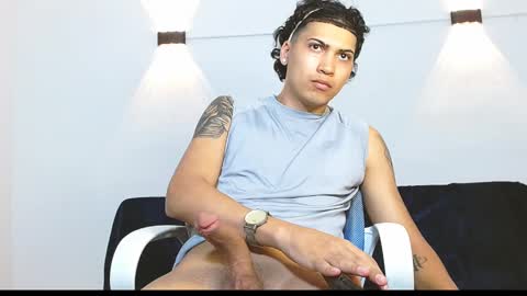 Snapshot of br4ndon_cooper chatting on 09/13/25, 03:34 Brandon online show from 09/13/25, 03:34