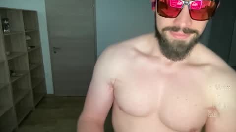 Snapshot of brabroshow chatting on 03/09/26, 11:36 BraBro online show from 03/09/26, 11:36