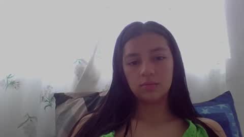 brad_and_emma293215 online show from 10/30/25, 07:14