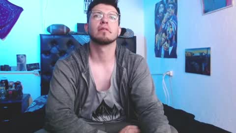 Snapshot of brad_hot_boy chatting on 12/18/24, 03:15 brad hot boy online show from 12/18/24, 03:15