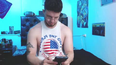 Snapshot of brad_hot_boy chatting on 01/06/25, 03:40 brad hot boy online show from 01/06/25, 03:40