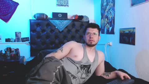 Snapshot of brad_hot_boy chatting on 02/13/25, 07:10 brad hot boy online show from 02/13/25, 07:10