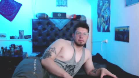 Snapshot of brad_hot_boy chatting on 02/15/25, 04:45 brad hot boy online show from 02/15/25, 04:45