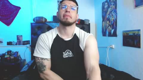 Snapshot of brad_hot_boy chatting on 09/25/25, 03:27 brad hot boy online show from 09/25/25, 03:27