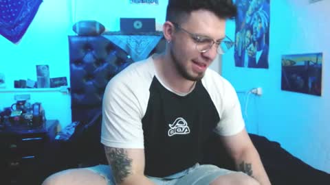 Snapshot of brad_hot_boy chatting on 10/18/25, 11:16 brad hot boy online show from 10/18/25, 11:16