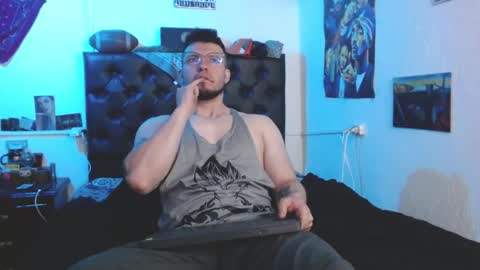 brad hot boy online show from 02/14/26, 04:15