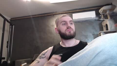 ask me online show from 11/28/25, 06:43