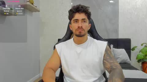 Snapshot of brad_summer chatting on 06/21/26, 12:41 brad summer online show from 06/21/26, 12:41