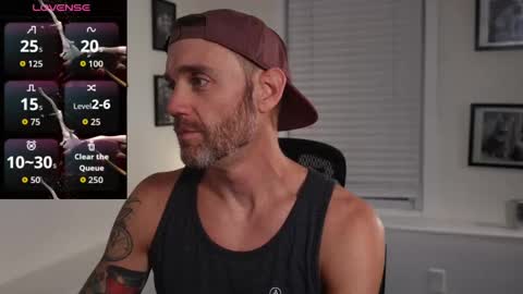 Snapshot of bradbronton chatting on 09/18/25, 09:44 BradBronton online show from 09/18/25, 09:44