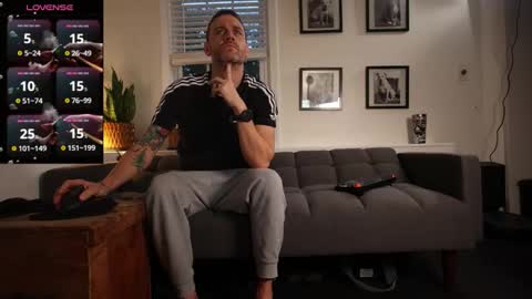 Snapshot of bradbronton chatting on 01/11/26, 12:21 BradBronton online show from 01/11/26, 12:21