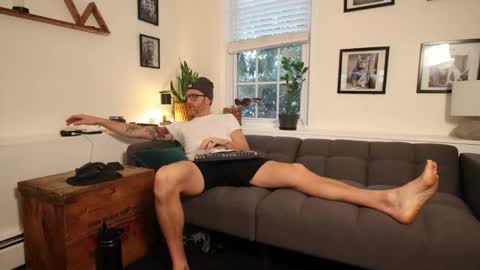 Snapshot of bradbronton chatting on 01/18/26, 01:15 BradBronton online show from 01/18/26, 01:15