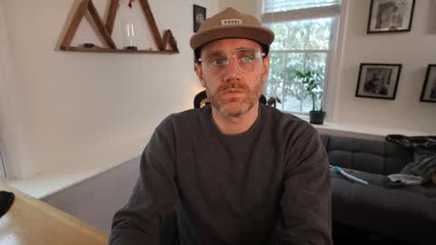 Snapshot of bradbronton chatting on 02/20/26, 04:40 BradBronton online show from 02/20/26, 04:40