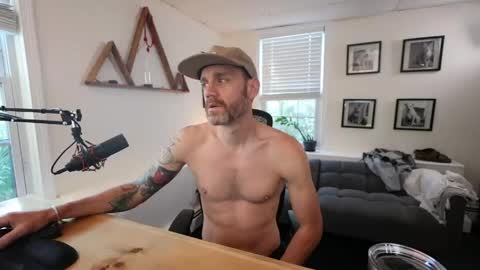 BradBronton online show from 05/01/26, 10:53