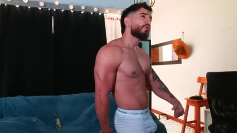 Bradley Martinez online show from 02/01/25, 01:51