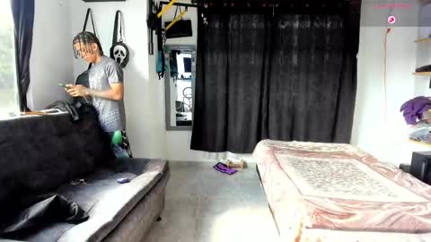 Bradley Strong online show from 04/20/26, 01:47