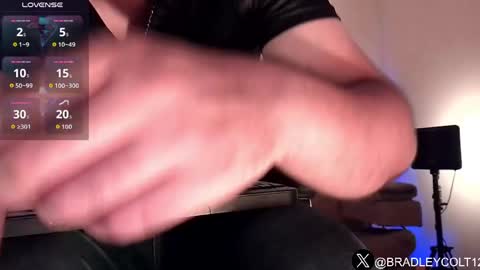 Bradley Colton Independ Model online show from 04/09/26, 02:44